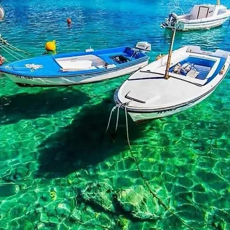 Seafront Marina * Jelsa (Hvar)